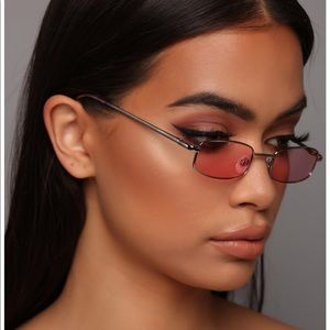 Rose Metal Frame Sunglasses